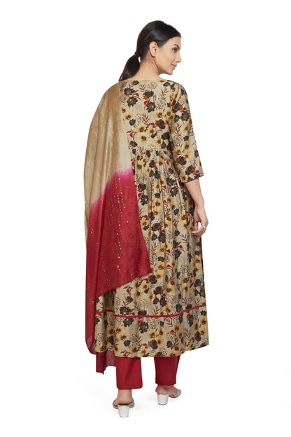 NAYRA CUT PRINTED KURTI SET